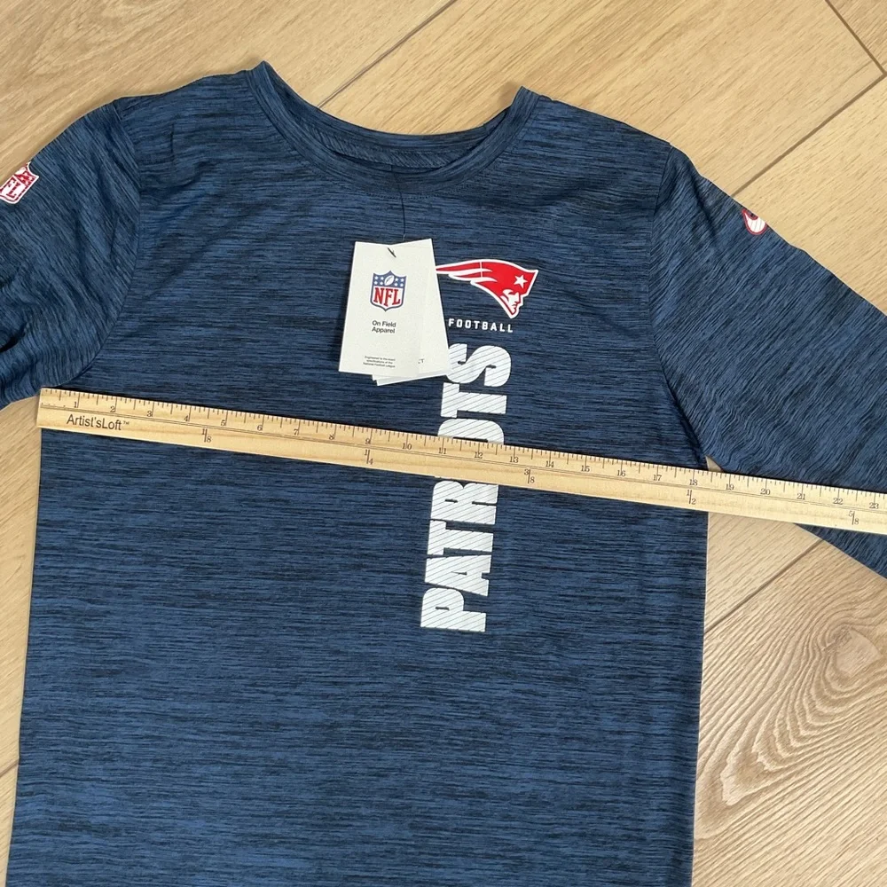 Nike‎ youth New England Patriots on field apparel long sleeve dry fit Tee XL NWT